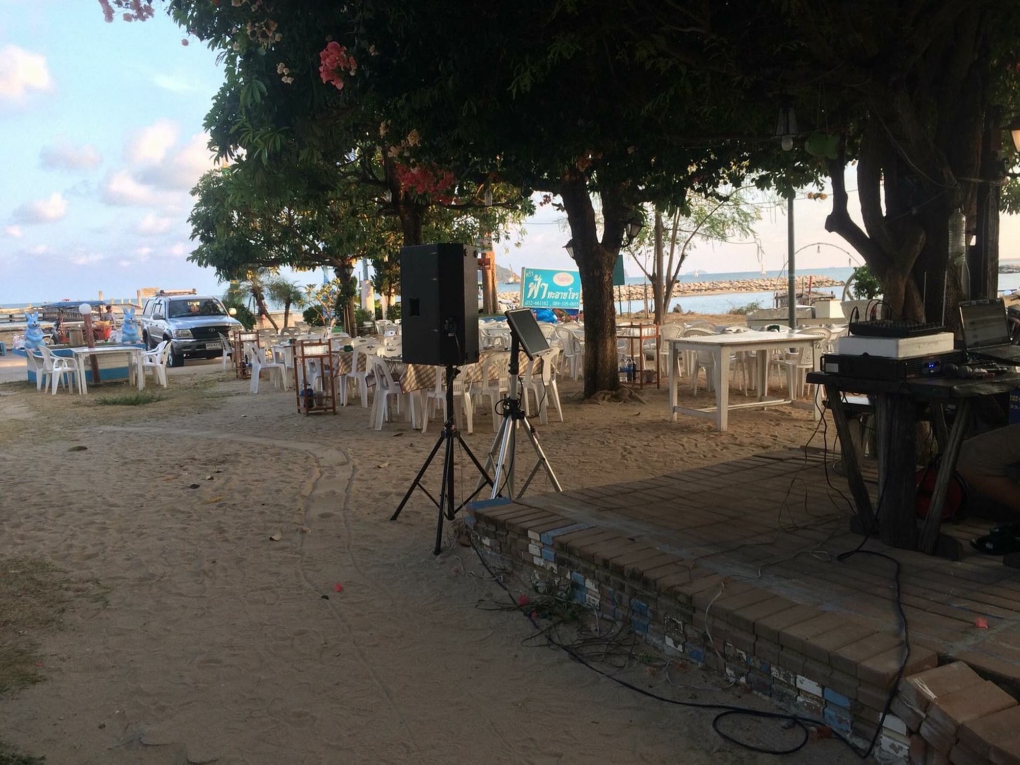 ฟ้าทะลายโจรรีสอร์ท Prachuap Khiri Khan Exterior photo